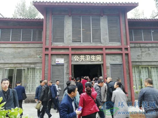 圖說：公共廁所外景。鐘欣攝